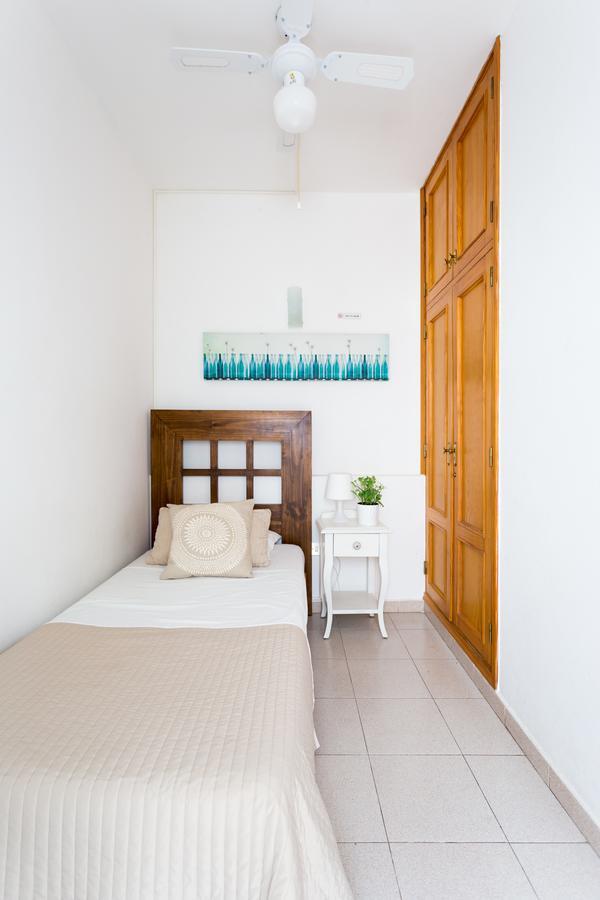 Pension Casablanca B&B Tenerife Santa Cruz de Tenerife Exterior photo