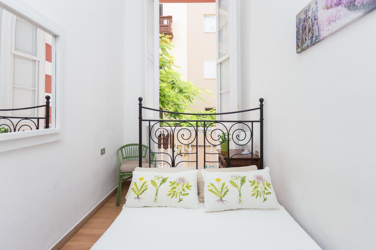 Pension Casablanca B&B Tenerife Santa Cruz de Tenerife Exterior photo